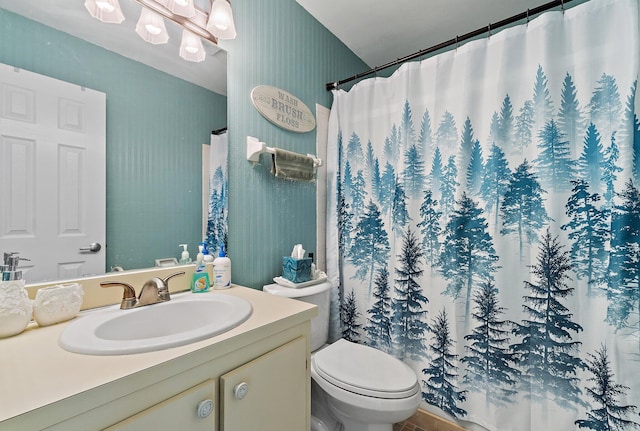 202 Lakewood Dr Unit 11C, Jupiter, FL 33458 - bathroom featuring vanity, toilet, and a shower with curtain
