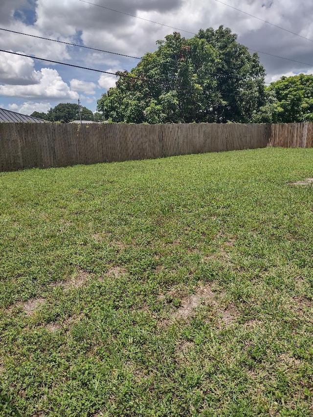 1032 SW Castaneda Ln SW, Port Saint Lucie, FL 34953 - view of fenced backyard