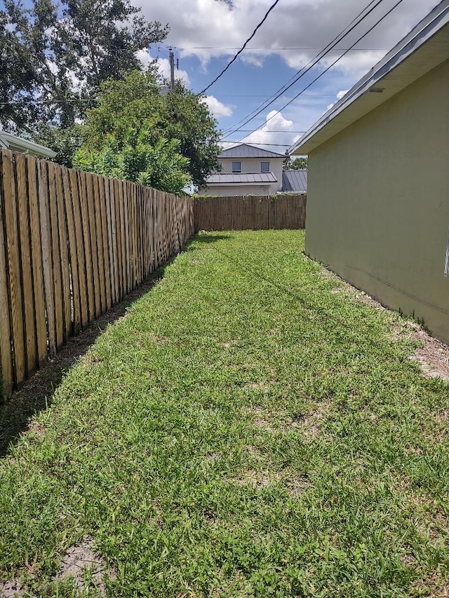 1032 SW Castaneda Ln SW, Port Saint Lucie, FL 34953 - view of fenced backyard
