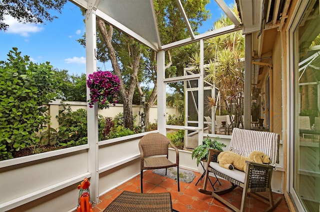 12562 Crystal Pointe Dr Unit B, Boynton Beach, FL 33437 - view of sunroom / solarium