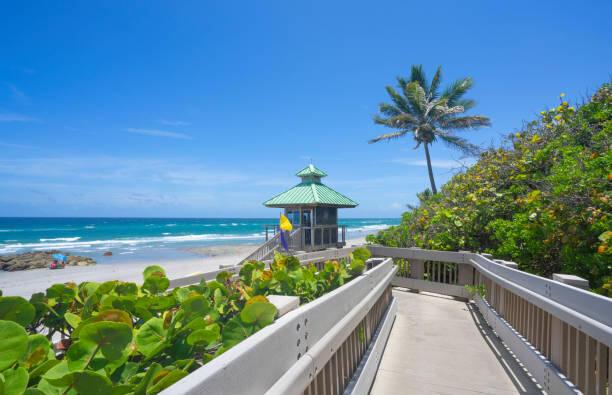 9844 Boca Gardens Cir N Unit D, Boca Raton, FL 33496 - balcony with view of water and beach