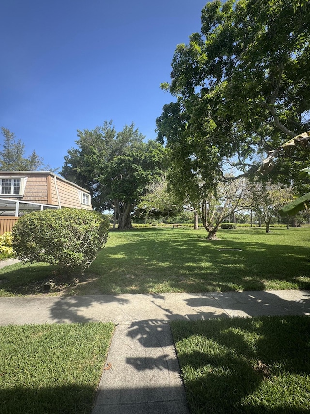 4348 Hazel Ave Unit B, Palm Beach Gardens, FL 33410 - view of grassy yard