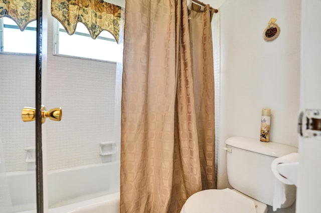 505 High Point Blvd N Unit A, Delray Beach, FL 33445 - full bathroom featuring toilet and shower / bath combination with curtain