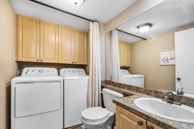 125 1st Ter, Palm Beach Gardens, FL 33418 - bathroom featuring independent washer and dryer and vanity