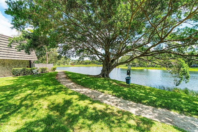 125 1st Ter, Palm Beach Gardens, FL 33418 - water view