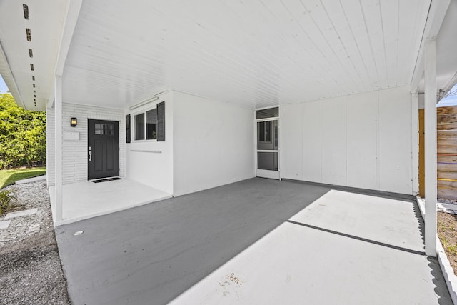 407 Riverside Dr, Palm Beach Gardens, FL 33410 - view of patio featuring a carport