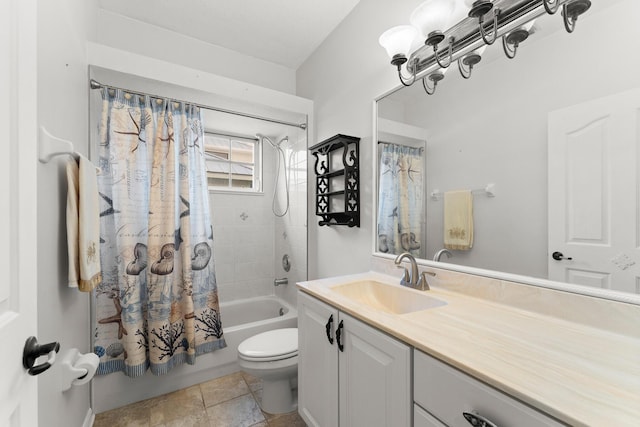 165 SE Osprey Rdg, Port Saint Lucie, FL 34984 - bathroom featuring shower / tub combo with curtain, vanity, and toilet