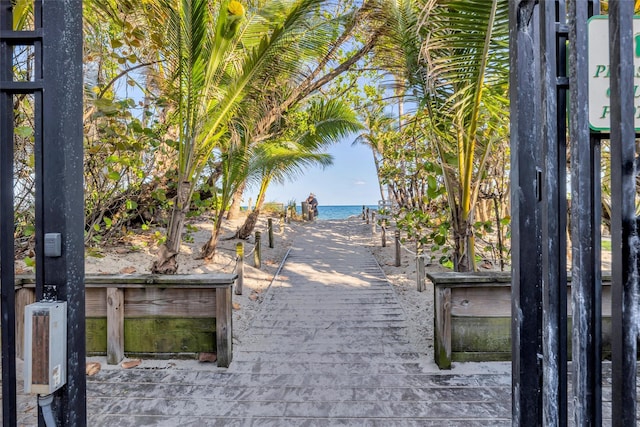 2501 N Ocean Blvd Unit 3, Pompano Beach, FL 33062 - surrounding community with view of water and beach