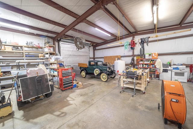 7611 SW 21st Pkwy, Okeechobee, FL 34974 - garage featuring a workshop area