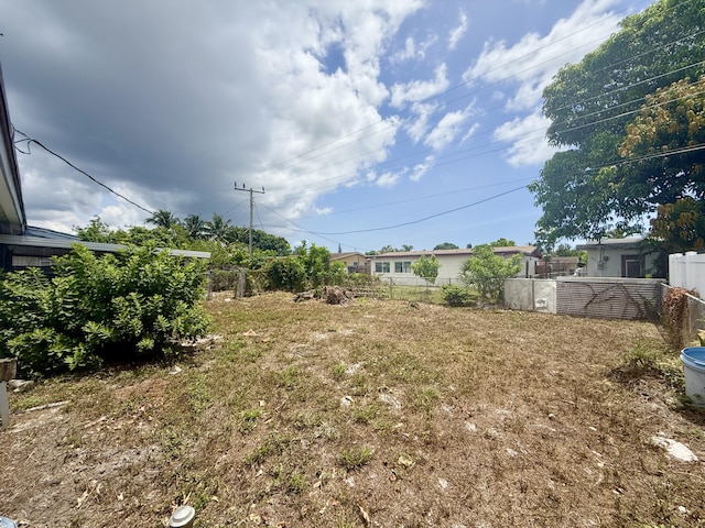 1376 Meadowbrook Dr, West Palm Beach, FL 33417 - view of yard
