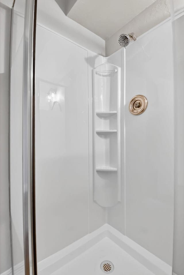 404 S M St Unit 1, Lake Worth Beach, FL 33460 - full bathroom featuring a shower stall