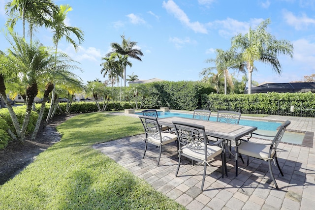 5621 SW Longspur Ln, Palm City, FL 34990 - view of patio / terrace