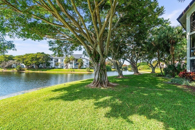 5380 Cedar Lake Dr Unit 303, Boynton Beach, FL 33437 - view of grassy yard featuring a water view