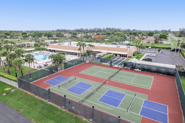 118 Lake Constance Dr Unit 118, West Palm Beach, FL 33411 - aerial view of a pool area