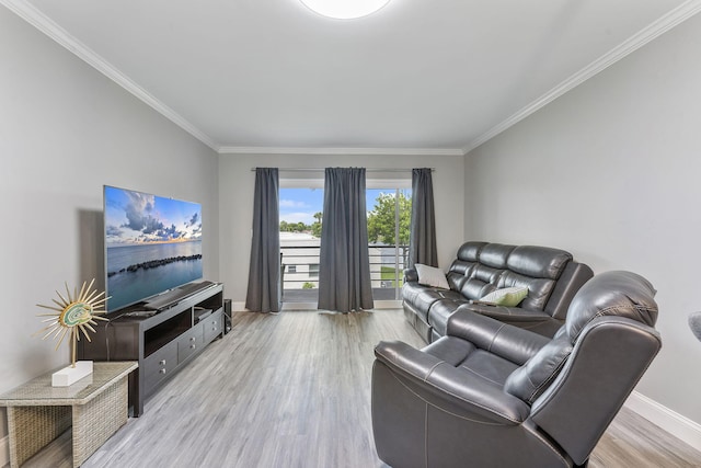 118 Lake Constance Dr Unit 118, West Palm Beach, FL 33411 - living room with wood finished floors and crown molding