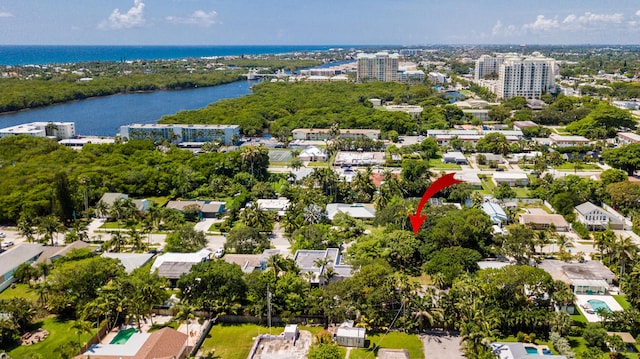 653 NE 8th Ave, Boynton Beach, FL 33435