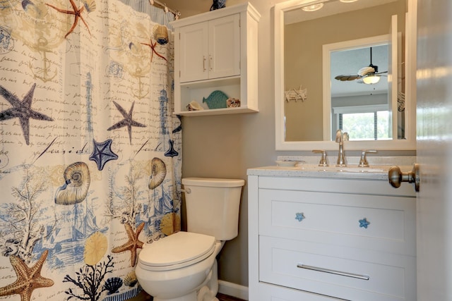5725 Pelican Pointe Dr Unit 4, Sebastian, FL 32958 - full bathroom featuring vanity, toilet, and a shower with curtain