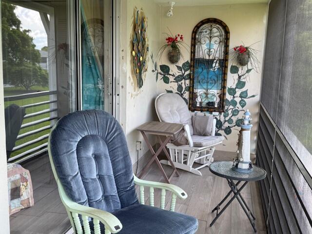 368 Sheffield O, West Palm Beach, FL 33417 - view of sunroom