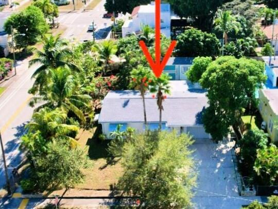 802 Lytle St, West Palm Beach, FL 33405 - aerial view of property and surrounding area