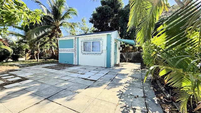 802 Lytle St, West Palm Beach, FL 33405 - view of outdoor structure