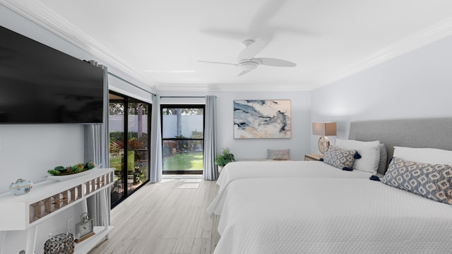 21415 Campo Allegro Dr, Boca Raton, FL 33433 - bedroom featuring crown molding, a ceiling fan, and light wood-style flooring