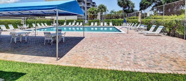 5500 NW 2nd Ave Three, Unit Three, Boca Raton, FL 33487 - community pool featuring a patio area