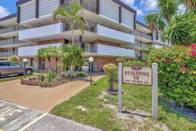 2901 NW 46th Ave Unit 101, Lauderdale Lakes, FL 33313 - view of apartment building / complex