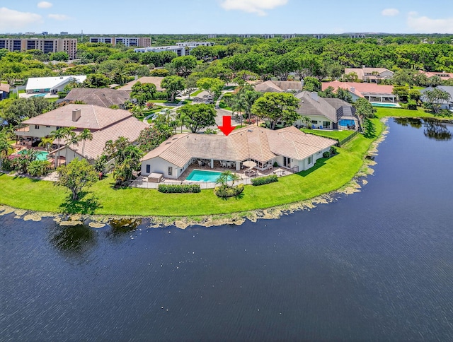 3765 Canterbury Ct, Boca Raton, FL 33434 - bird's eye view of a pool area and a large body of water
