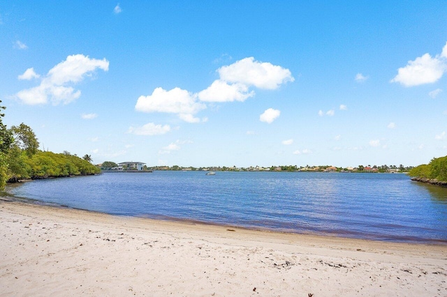 800 Scotia Dr Unit 102, Hypoluxo, FL 33462 - water view