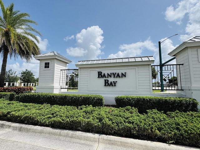 163 SW Pomeroy St, Stuart, FL 34997 - view of community sign