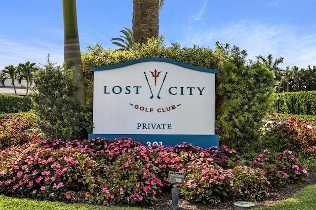 7 Atrium Cir Unit D, Atlantis, FL 33462 - view of community sign
