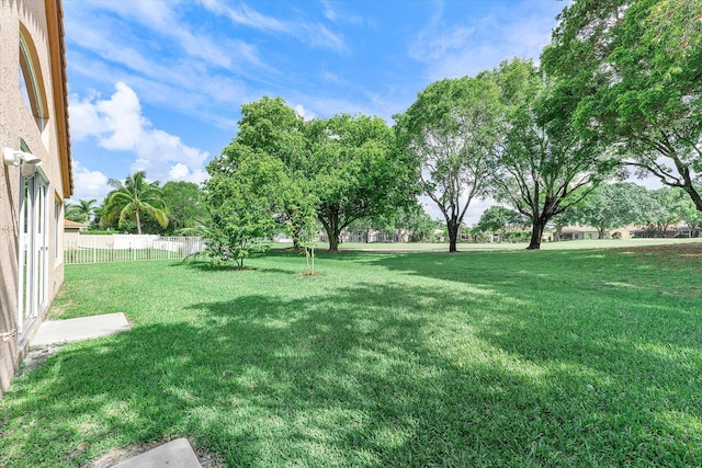 8073 Pelican Harbour Dr, Lake Worth, FL 33467 - view of yard