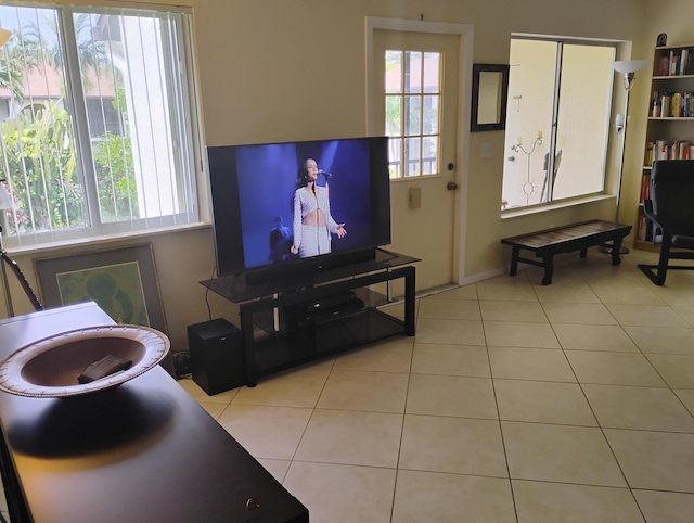 3531 Tall Pine Way Unit B-2, Greenacres, FL 33463 - living room with light tile patterned floors and baseboards
