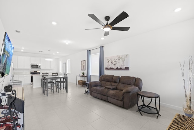 5697 Graceful Way, Delray Beach, FL 33484 - living area with ceiling fan and recessed lighting