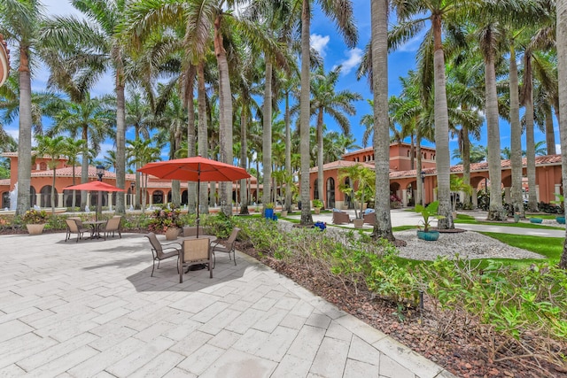 9724 Via Grandezza, Wellington, FL 33411 - view of patio