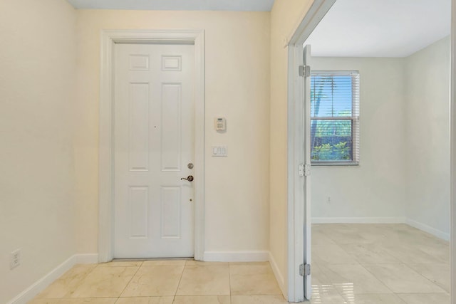 770 Millbrae 4 Ct Unit 4, West Palm Beach, FL 33401 - foyer entrance with light tile patterned flooring