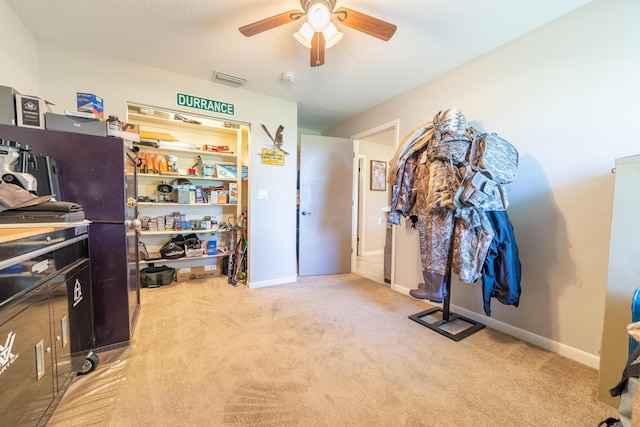 1450 SW 28th St, Okeechobee, FL 34974 - office area with a ceiling fan and carpet