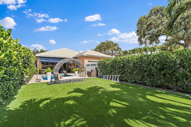 231 Caravelle Dr, Jupiter, FL 33458 - fenced backyard featuring an outdoor hangout area, a patio area, and a gazebo