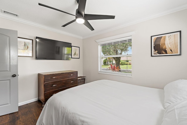1008 Mohawk St, Jupiter, FL 33458 - bedroom featuring dark wood-style floors, crown molding, and a ceiling fan