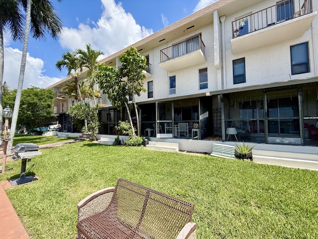 1100 Crystal Lake Dr Unit 107, Deerfield Beach, FL 33064 - view of building exterior