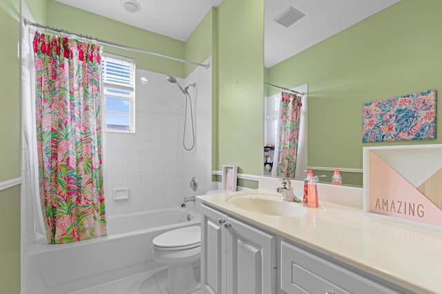 240 Honeysuckle Dr, Jupiter, FL 33458 - bathroom featuring vanity and shower / tub combo with curtain