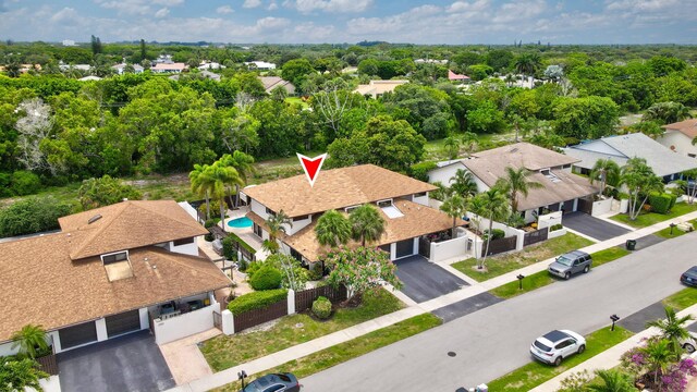 368 SW 29th Ave, Delray Beach, FL 33445 - aerial view of residential area featuring a nearby body of water and a pool
