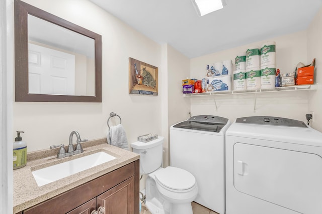 182 Charter Way, West Palm Beach, FL 33407 - half bath with washing machine and clothes dryer and vanity