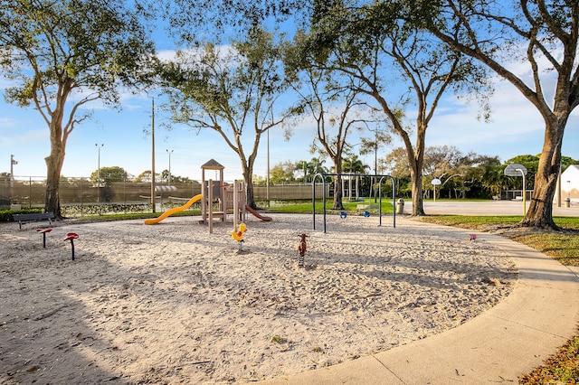 182 Charter Way, West Palm Beach, FL 33407 - view of community playground