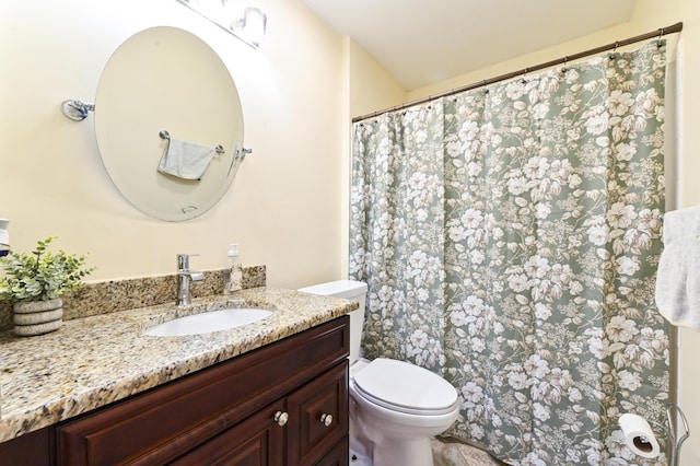 8404 Long Bay, West Palm Beach, FL 33411 - bathroom featuring vanity and curtained shower