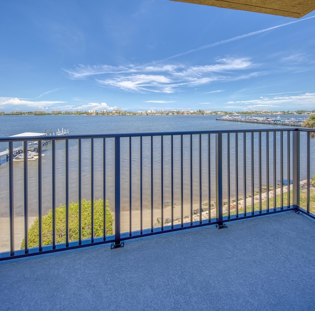 896 N Federal Hwy Unit 324, Lantana, FL 33462 - balcony with a water view