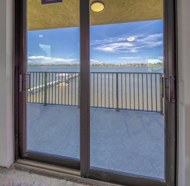 896 N Federal Hwy Unit 324, Lantana, FL 33462 - balcony featuring a water view