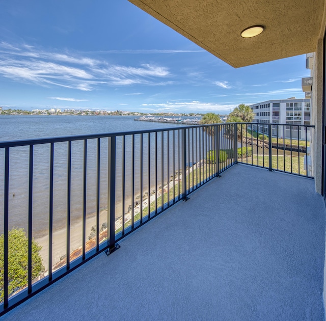 896 N Federal Hwy Unit 324, Lantana, FL 33462 - balcony featuring a water view