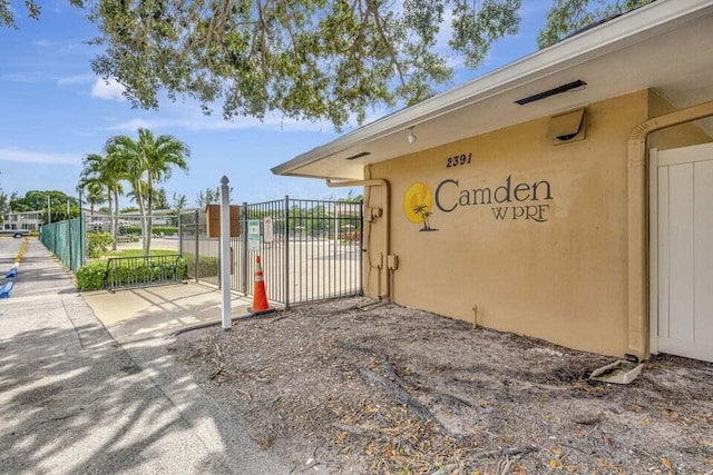 47 Camden Unit B, West Palm Beach, FL 33417 - view of gate