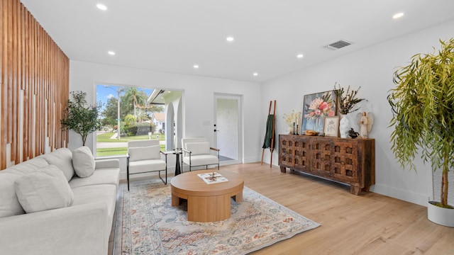 2654 NW 32nd St, Boca Raton, FL 33434 - living area featuring light wood-style flooring and recessed lighting